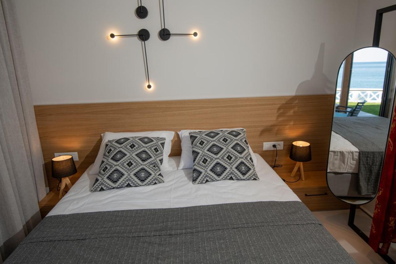 Lenico Seafront Villa Agia Pelagia 외부 사진